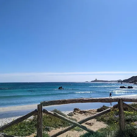 Arya Вилласимиус